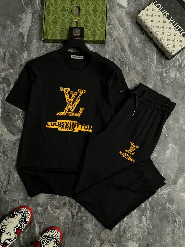 LV 13xr52 Logo T-Shirt and Shorts Set, source view 6, SKU 13xr52