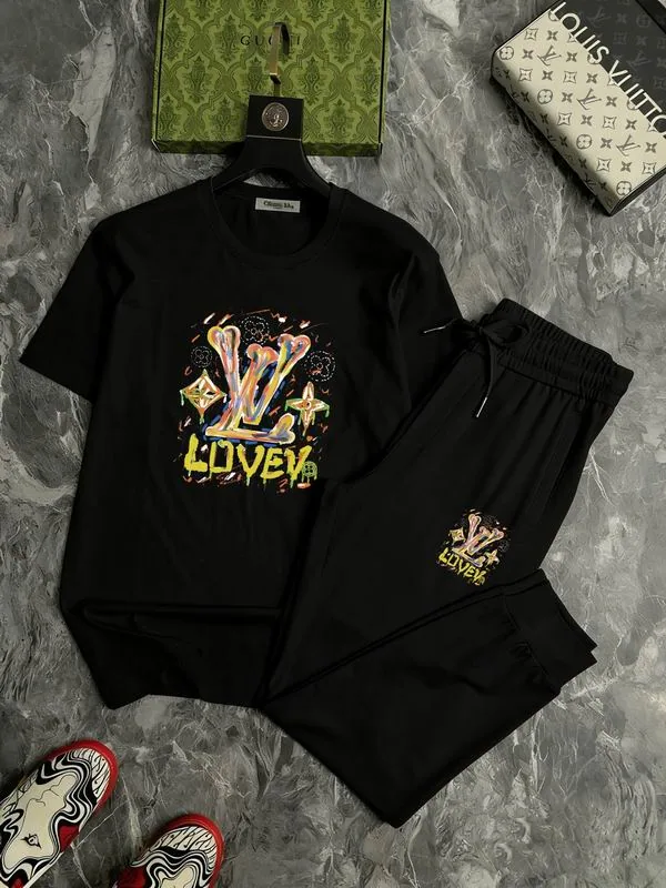 LV 13xr53 Character T-Shirt and Shorts Set, source view 1, SKU 13xr53