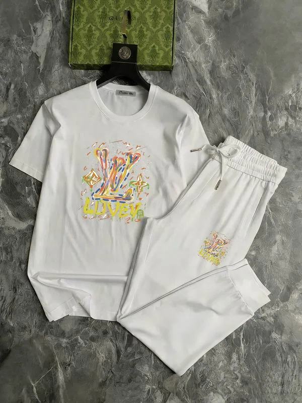 LV 13xr53 Character T-Shirt and Shorts Set, source view 4, SKU 13xr53