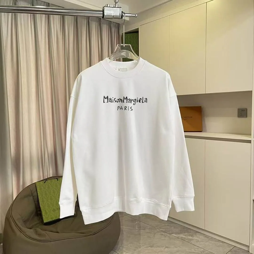 Maison Margiela Number Graphic Crewneck Sweatshirt, catalog view 4, hgntx07