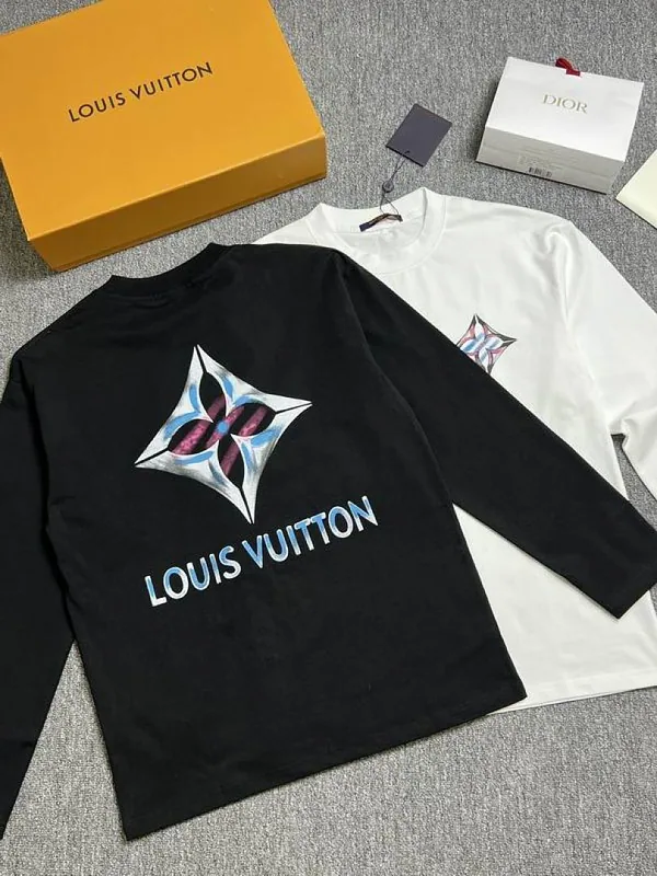 Black LV iridescent star graphic long-sleeve top front view hgntx160
