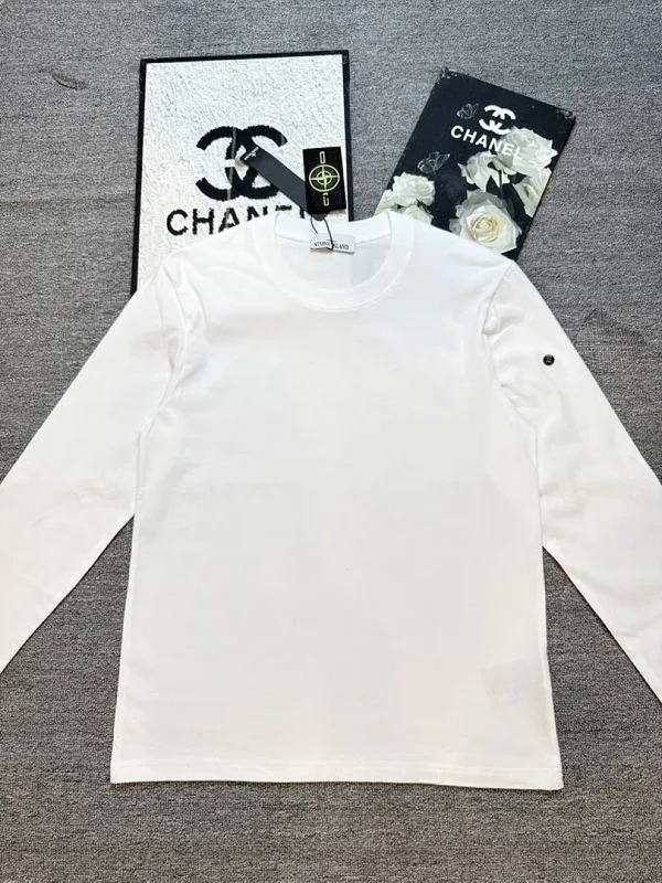 Black Stone Island sleeve-badge long-sleeve top front view hgntx29