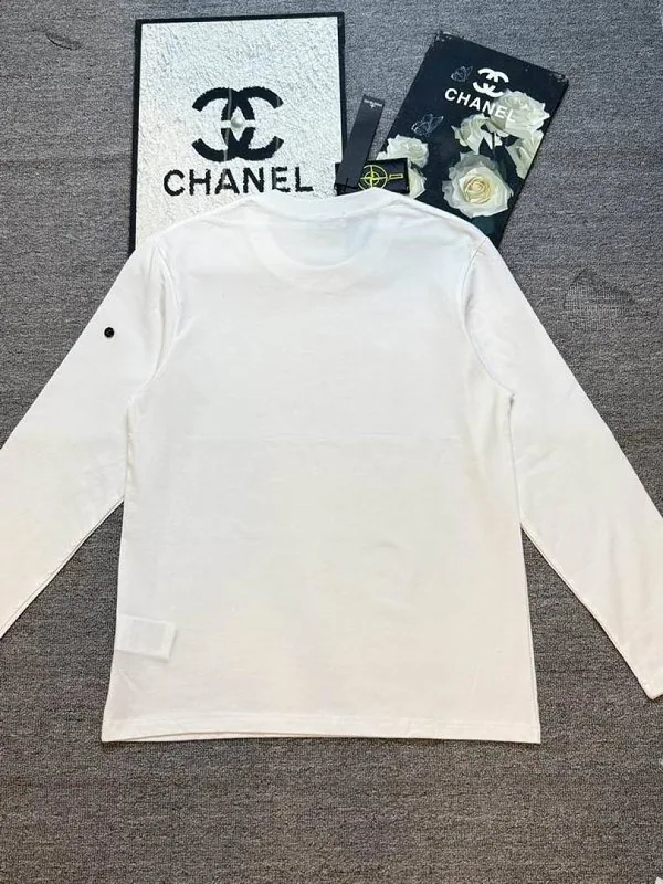 Black Stone Island sleeve-badge long-sleeve top back view hgntx29