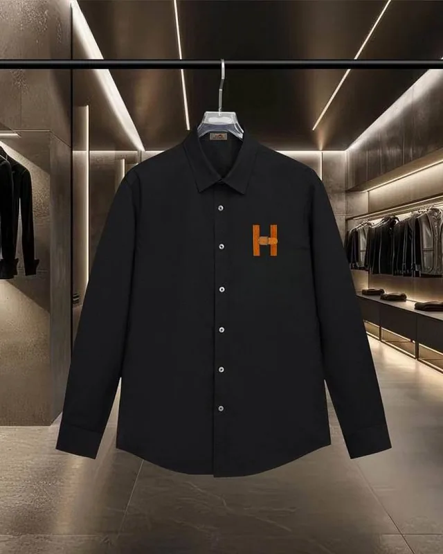 Black Hermes orange H motif button shirt front view hgntx80