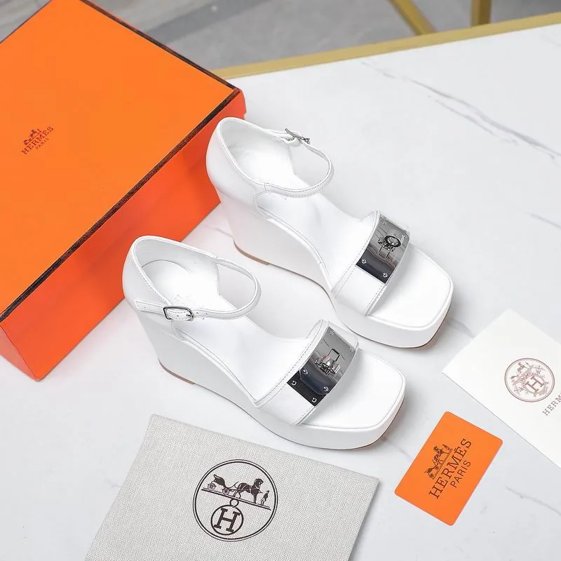 Hermes mnh0901 Platform Sandals, source view 1, SKU mnh0901