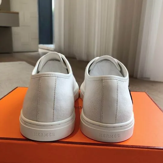 Hermes mnh0214 Sneakers, source view 4, SKU mnh0214