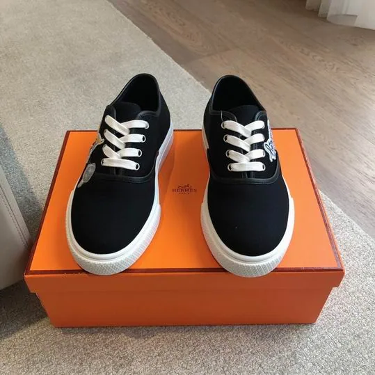Hermes mnh0214 Sneakers, source view 6, SKU mnh0214
