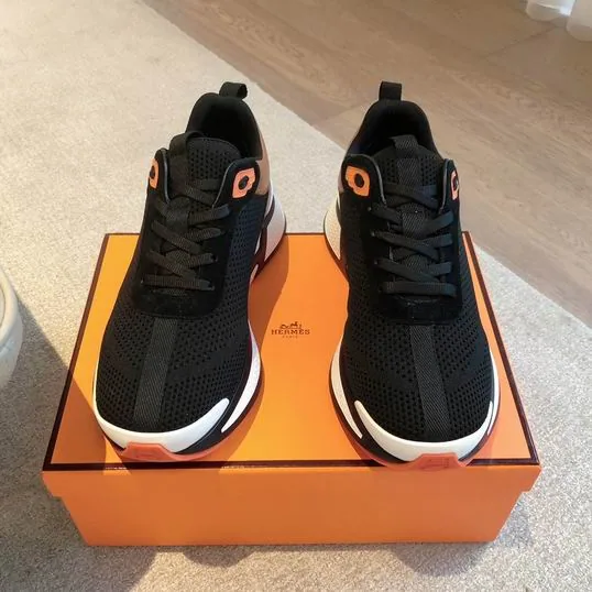 Hermes mnh0216 Sneakers, source view 1, SKU mnh0216
