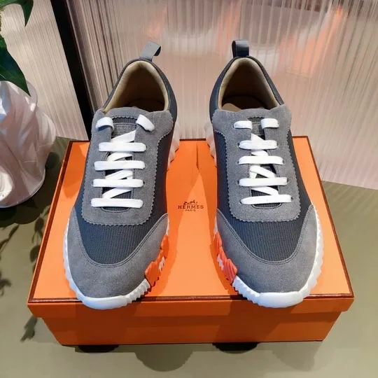 Hermes mnh0218 Sneakers, source view 1, SKU mnh0218