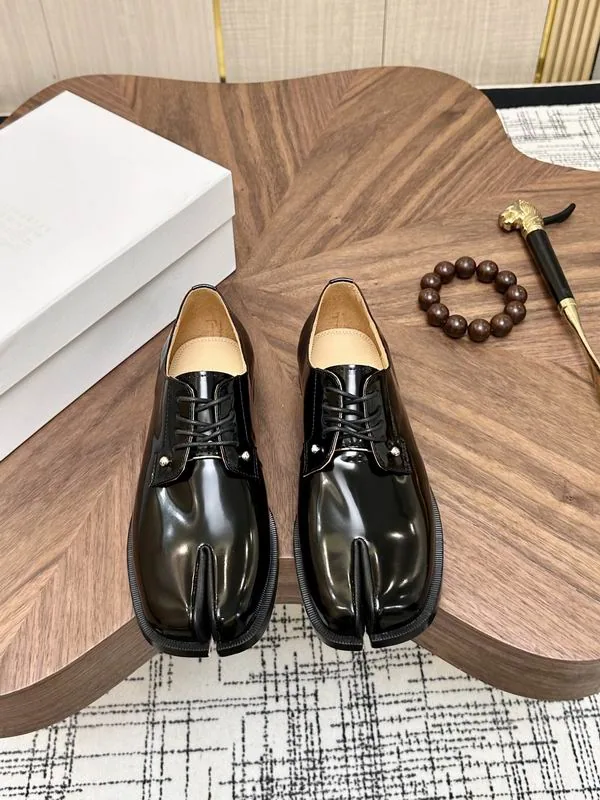 Maison Margiela hnx0602 Loafers, source view 1, SKU hnx0602