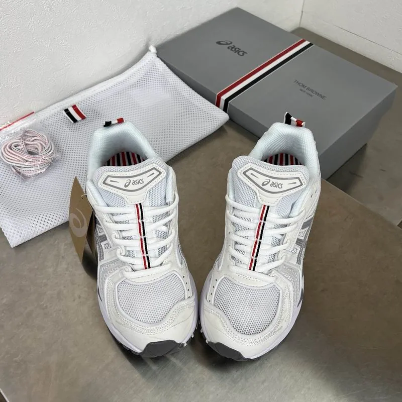 TB hnx0601 Mesh Runner Sneakers, source view 1, SKU hnx0601