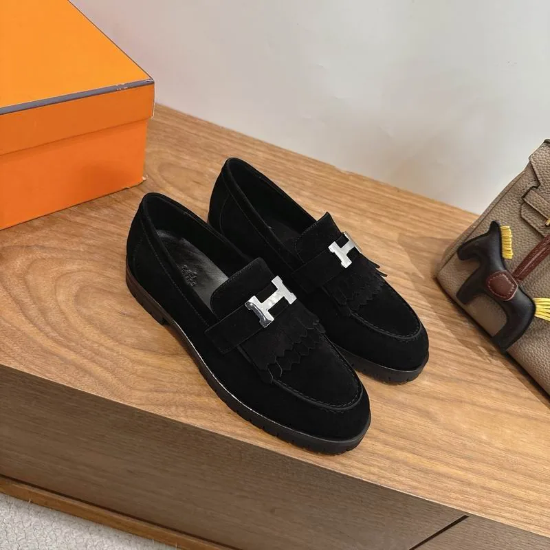 Hermes mns0755 Textured H-Buckle Loafers, source view 3, SKU mns0755