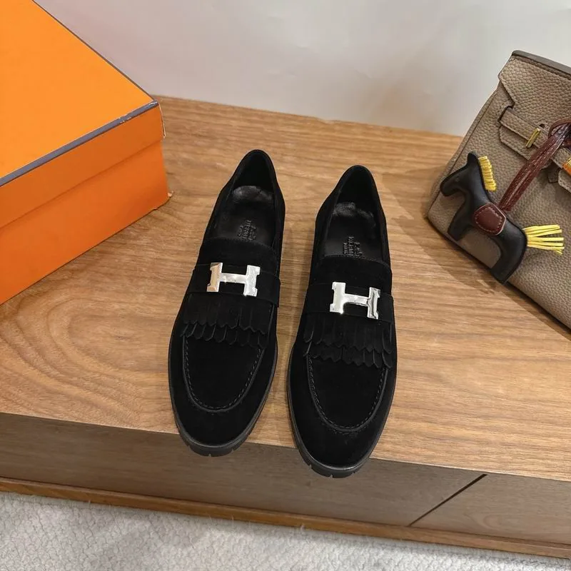 Hermes mns0755 Textured H-Buckle Loafers, source view 4, SKU mns0755