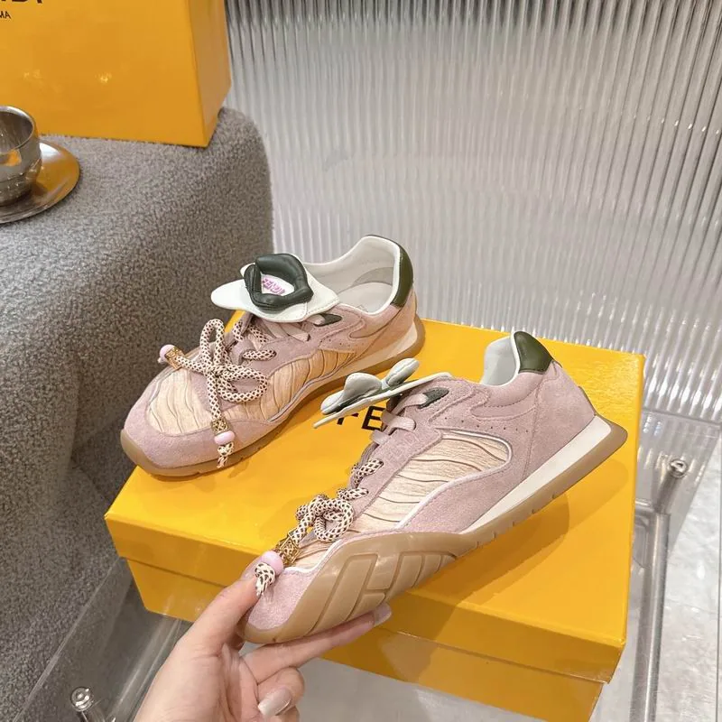 ON mns0601 Layered Runner Sneakers, source view 3, SKU mns0601