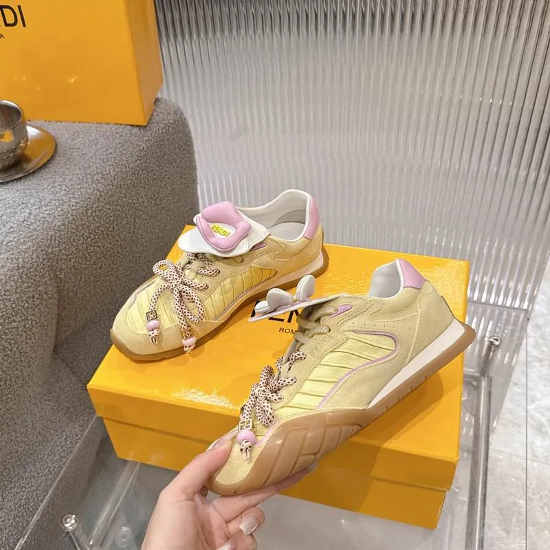 ON mns0601 Layered Runner Sneakers, source view 5, SKU mns0601