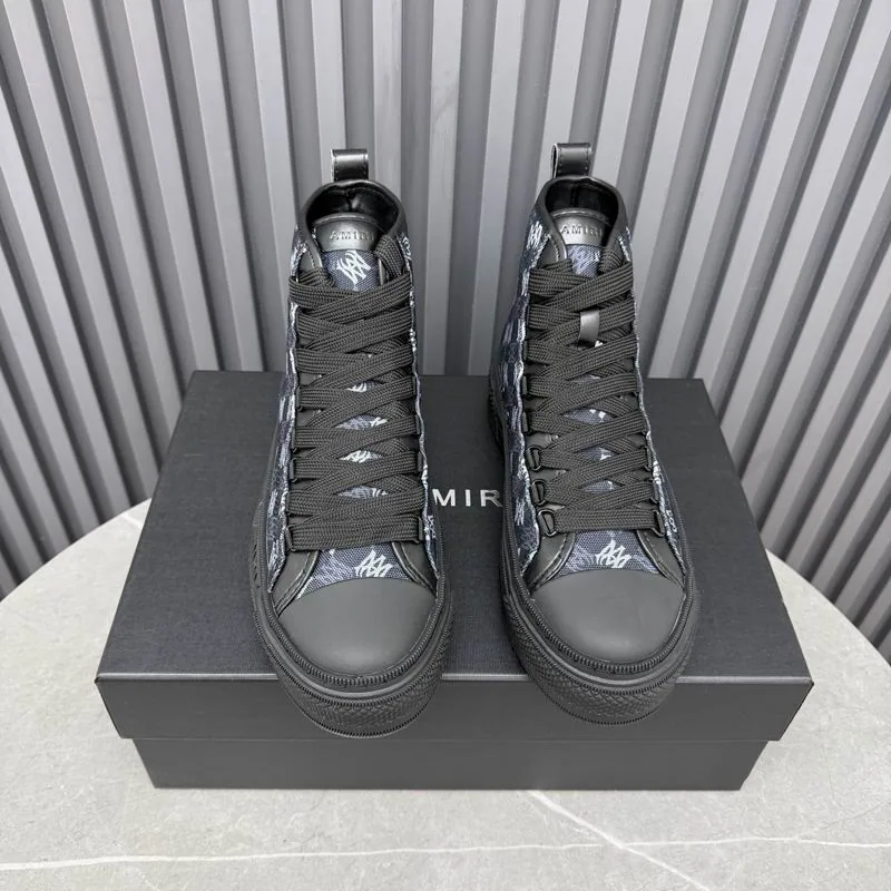 Amiri mns0601 Star-Pattern Low-Top Sneakers, source view 4, SKU mns0601