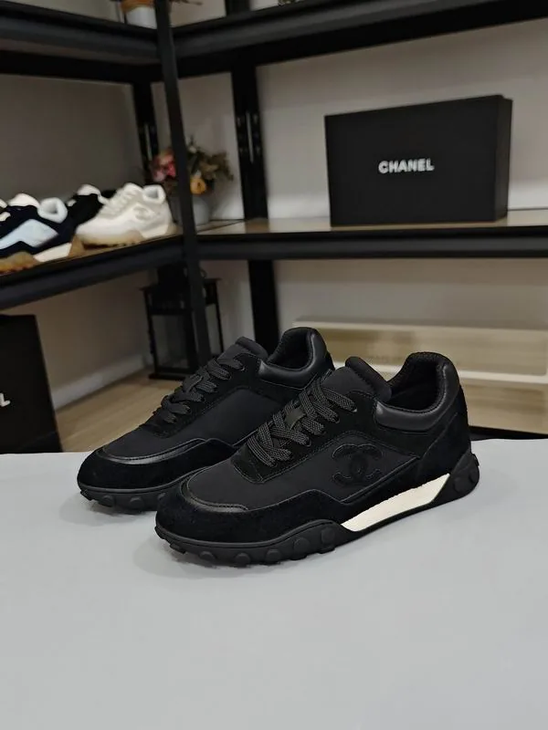 Chanel mns0704 Logo-Panel Runner Sneakers, source view 6, SKU mns0704