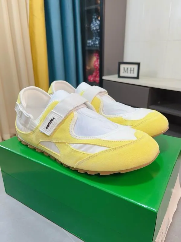 Bottega mns0701 Layered Runner Sneakers, source view 6, SKU mns0701