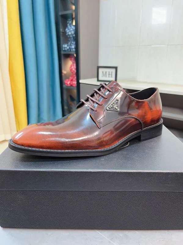 Prada mns0702 Glossy Lace-Up Derby Shoes, source view 1, SKU mns0702