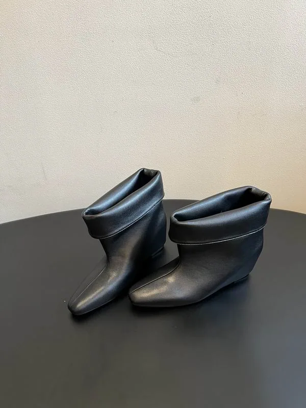 Osoi mns0701 Heeled Ankle Boots, source view 2, SKU mns0701