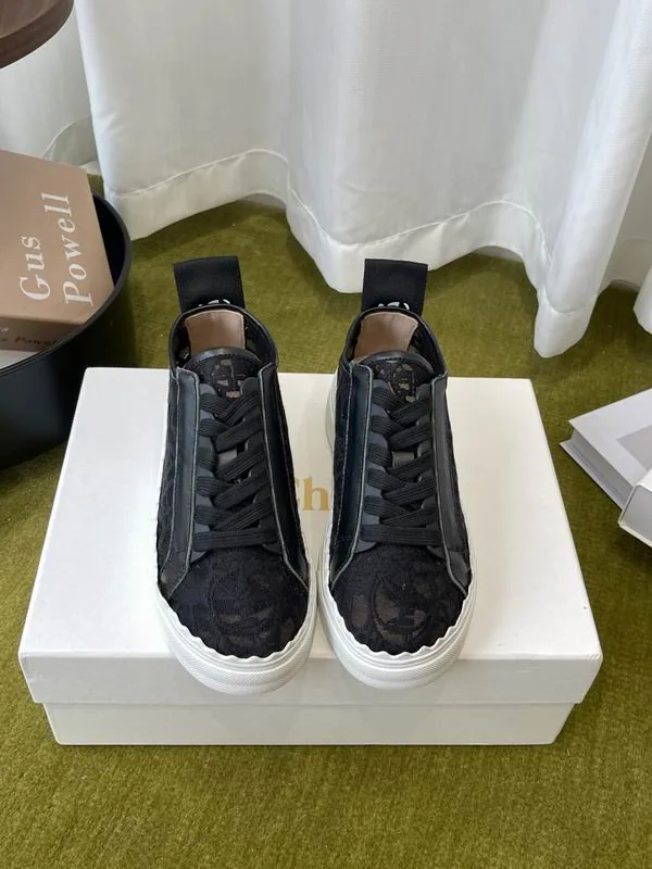 Chloe mns0701 Openwork Low-Top Sneakers, source view 1, SKU mns0701