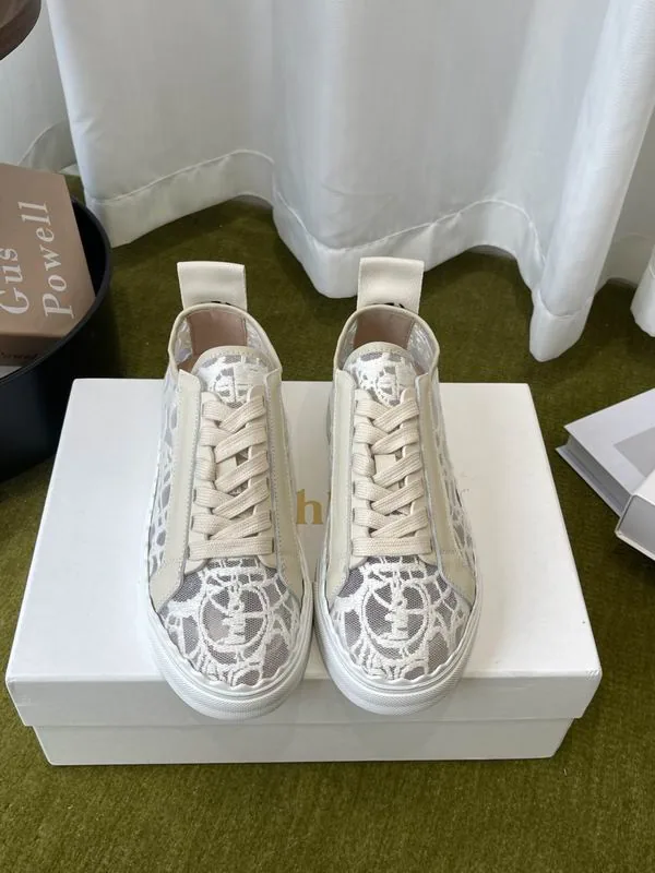 Chloe mns0701 Openwork Low-Top Sneakers, source view 3, SKU mns0701