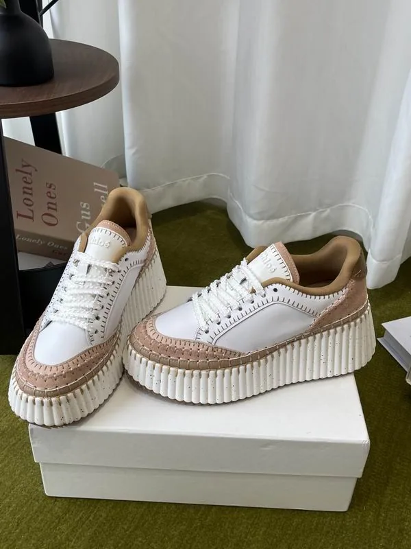 Chloe mns0702 Ribbed-Trim Low-Top Sneakers, source view 4, SKU mns0702