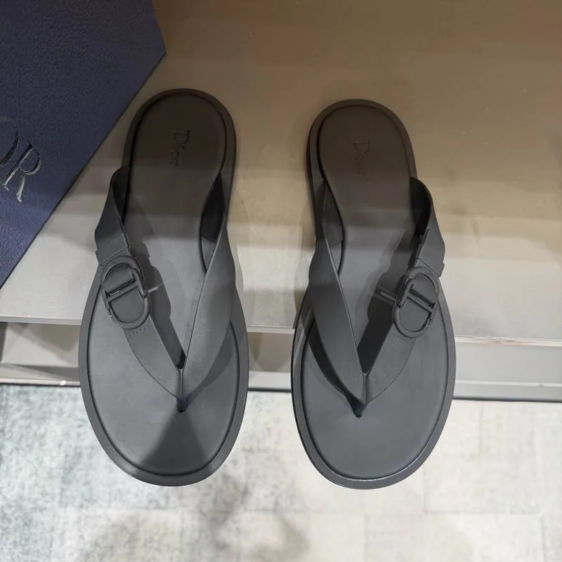 Dior mns0806 Logo-Strap Flip-Flops, source view 3, SKU mns0806