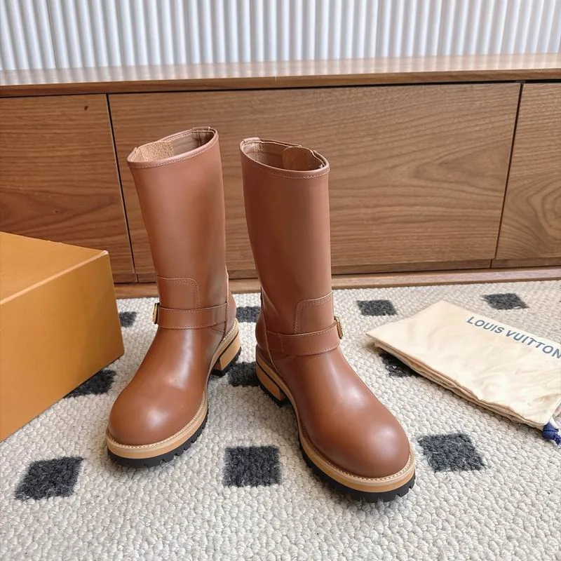 LV mns0804 Round-Toe Mid-Calf Boots, source view 2, SKU mns0804