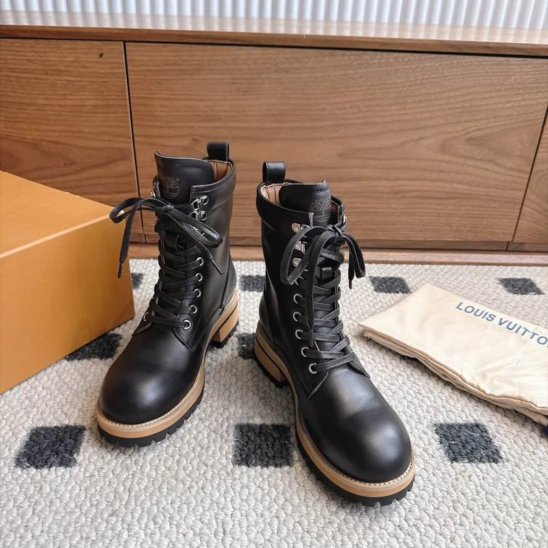 LV mns0803 Lace-Up Combat Boots, source view 2, SKU mns0803