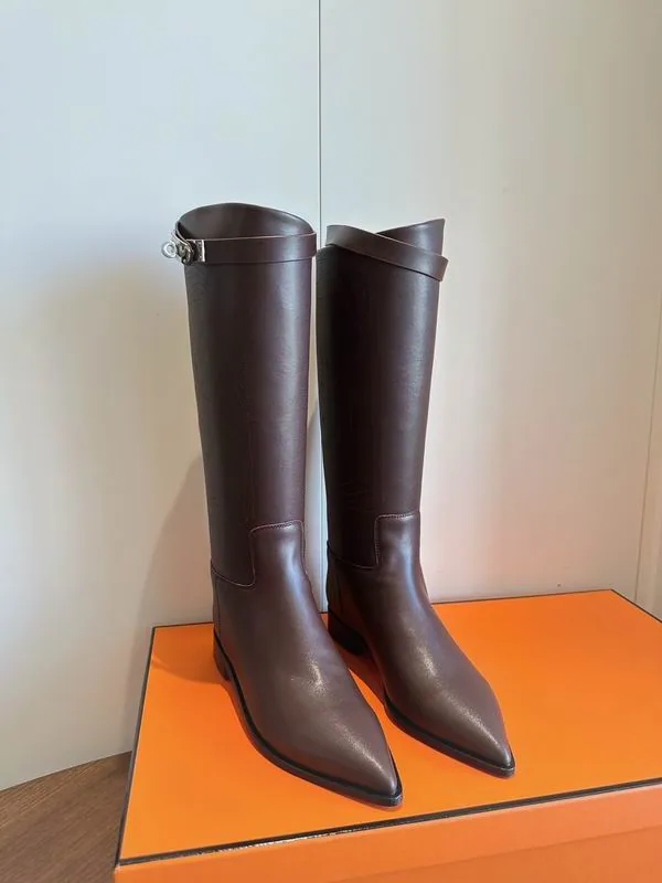 Hermes mns0805 Point-Toe Knee-High Heel Boots, source view 1, SKU mns0805