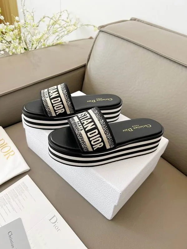 Dior jys25 Platform Slide Sandals, source view 2, SKU jys25