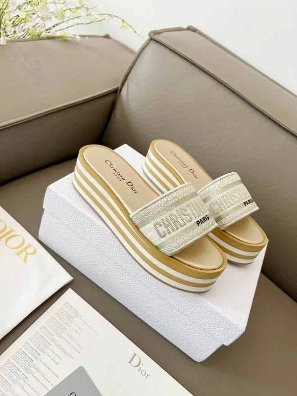 Dior jys25 Platform Slide Sandals, source view 3, SKU jys25
