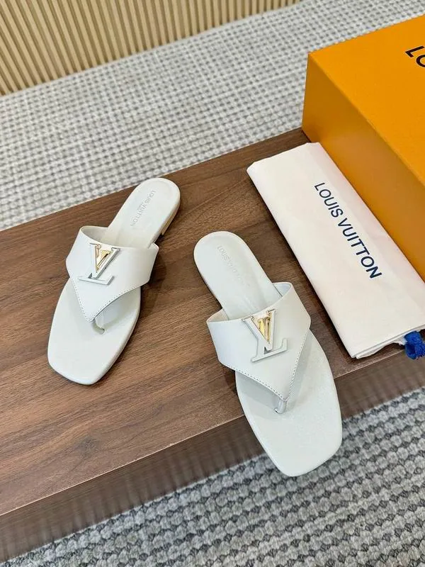 LV jys04 Monogram Toe-Post Sandals, source view 5, SKU jys04