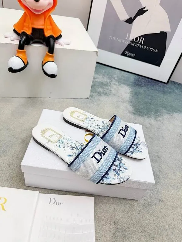 Dior jys36 Graphic-Strap Slide Sandals, source view 4, SKU jys36