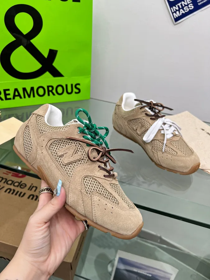 Miu Miu 07 Beige Low-Top Sneakers beige low-top sneakers with green and brown lace accents view 4