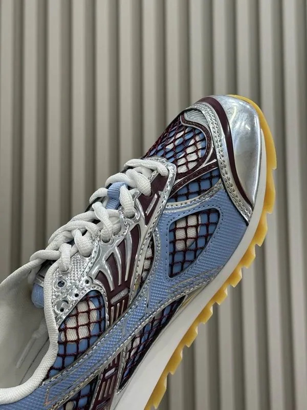 Bottega Veneta MNQ0121 Multicolor Runner Sneakers multicolor runner sneakers with lace-up closure and sculpted sole view 3