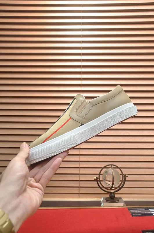 Burberry HNX0607 Beige Stripe Slip-On Sneakers, catalog view 5, hnx0607