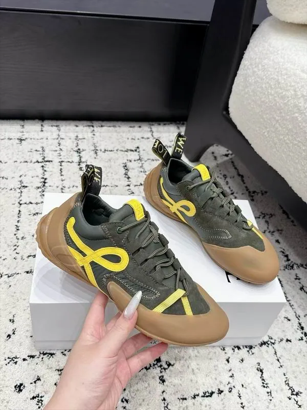 Loewe Olive Low-Cut Runner Sneakers, source view 3, mns0801