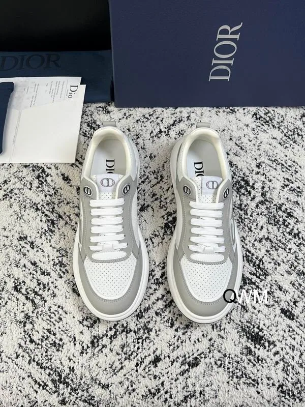 Dior WM0806 Logo Low-Top Sneakers, catalog view 3, WM0806