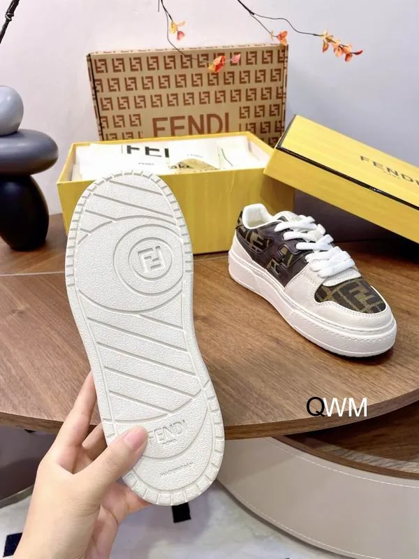 Fendi WM0801 Low-Top Sneakers, catalog view 4, WM0801