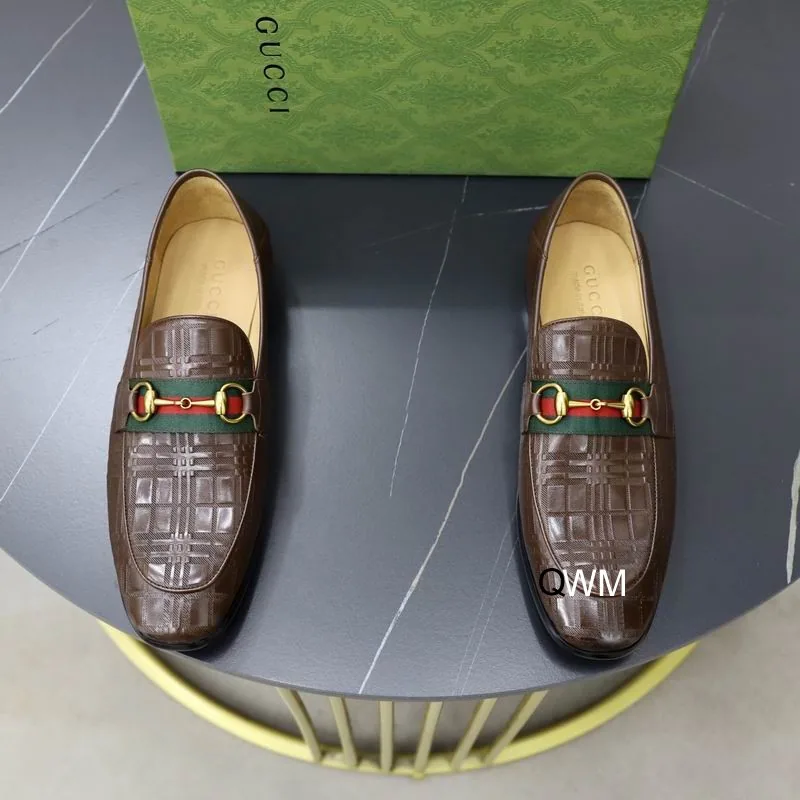 Gucci WM0806 Bit-Detail Loafers, catalog view 3, WM0806